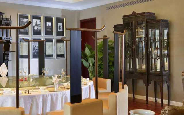 The White House Hotel Guilin