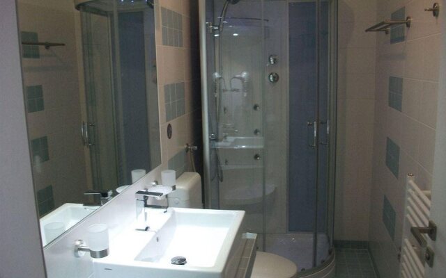 Constantin Apartments