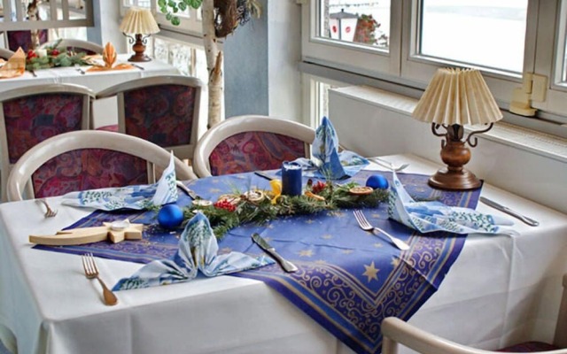 Strandhotel & Restaurant Mirow