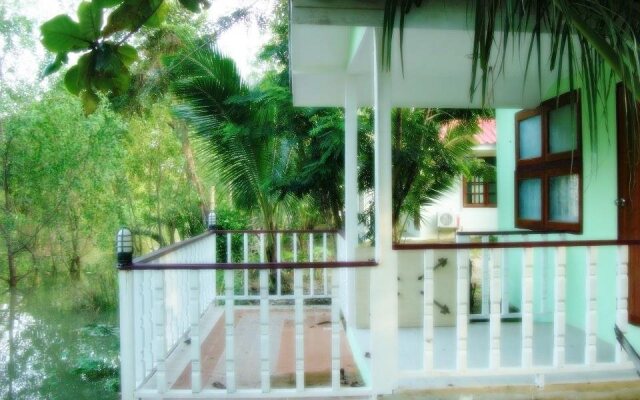 Baan Boontuam Ta Ngok Resort