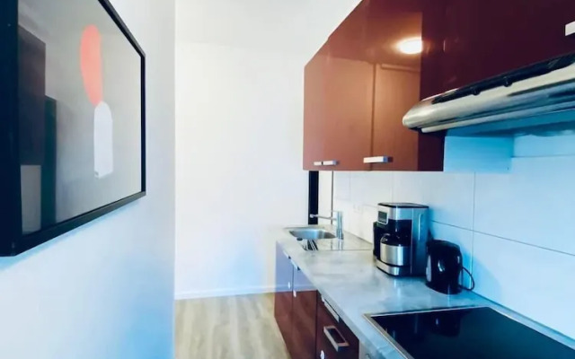 7BR Apt for 15P Near Schönbrunn