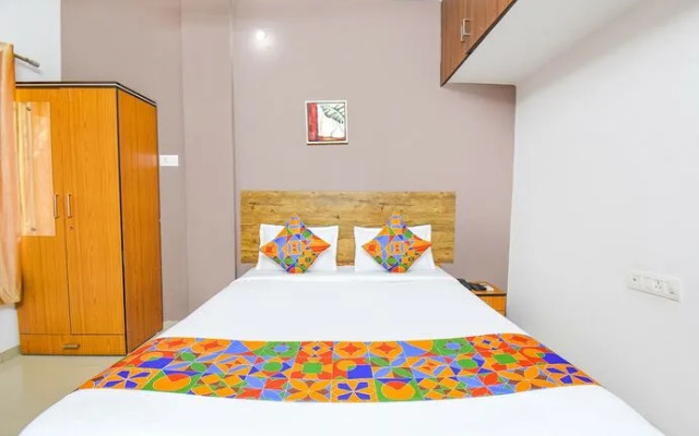 FabExpress Wakad Stays