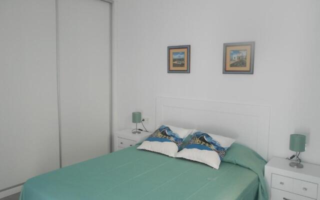 Realrent Costa Teguise Beach