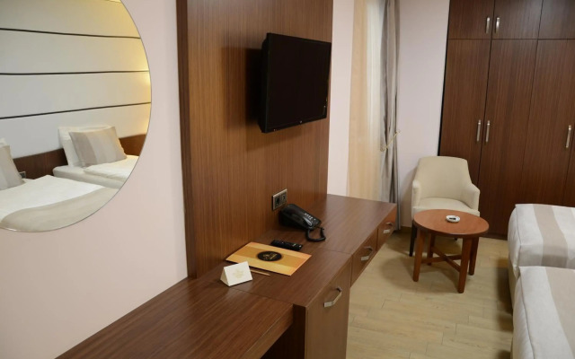 Safa Royal Museum Hotel