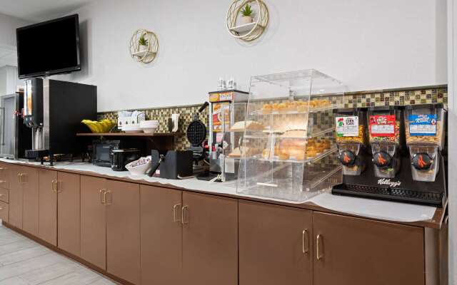 Microtel Inn & Suites by Wyndham Houma