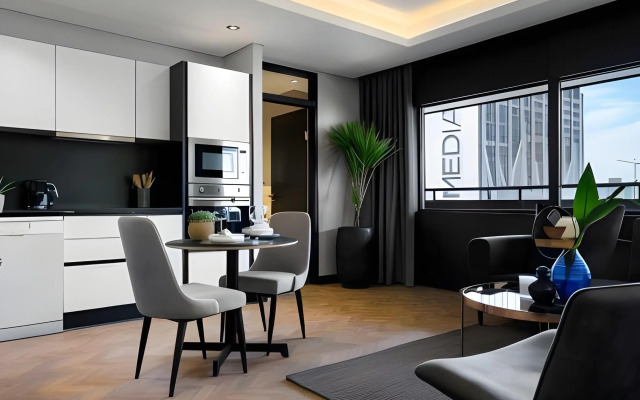 The Onyx Apartment Hotel by NEWMARK