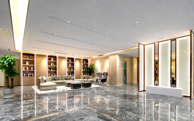 Lavande Hotel (Wuhan Optics Valley Future Technology City)