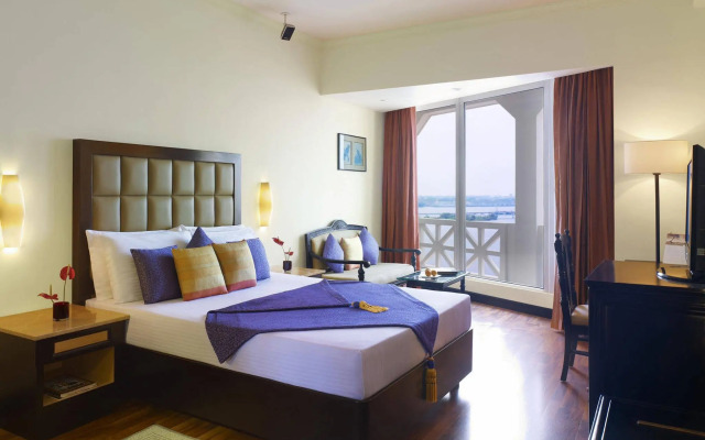 Vivanta Ernakulam, Marine Drive