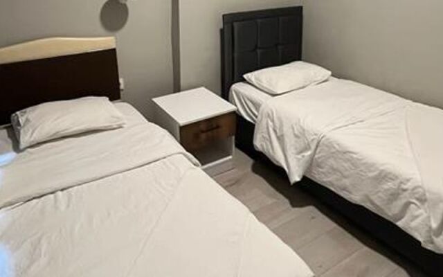 Esta 123 Apart Otel