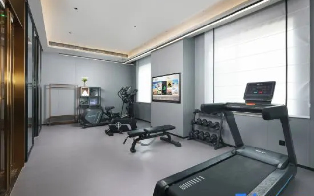 Atour Hotel (Hami wuika times Jianguo North Road)