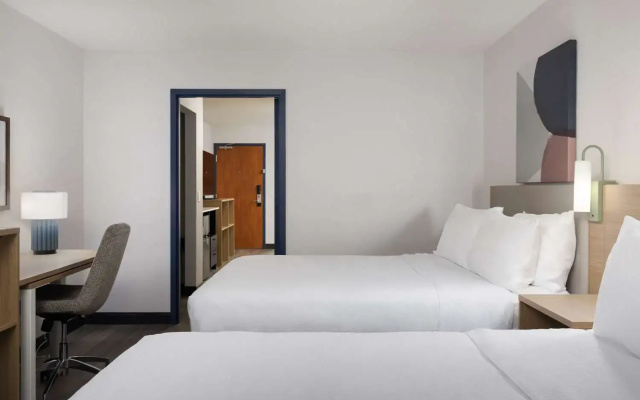 Spark by Hilton Guelph