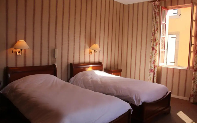 Hotel Le Commerce