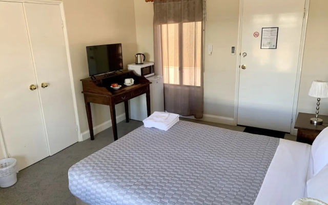 Settlers Hotel York