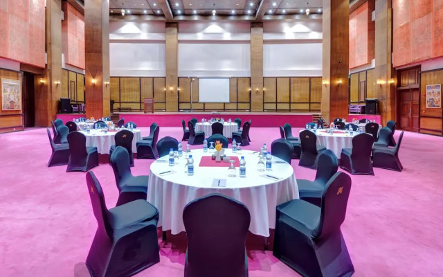 Pearl Continental Hotel Malam Jabba