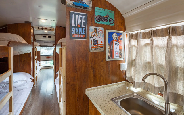 Village Utopia Backpackers Hostel