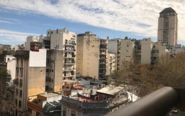 Apartamento Bulnes y Calle Corrientes