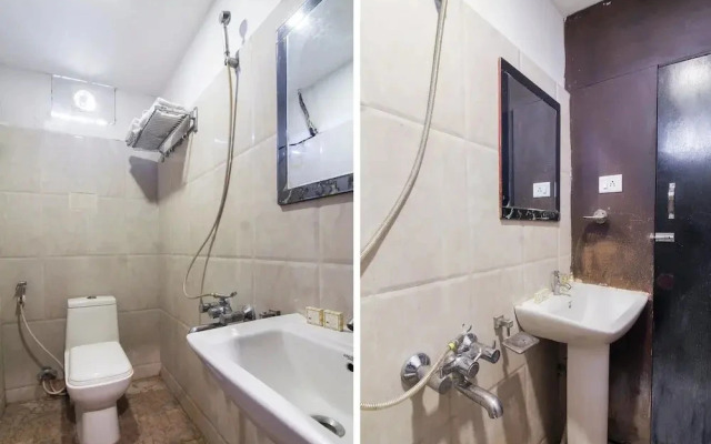 Oyo Townhouse 693 Mansion Suites