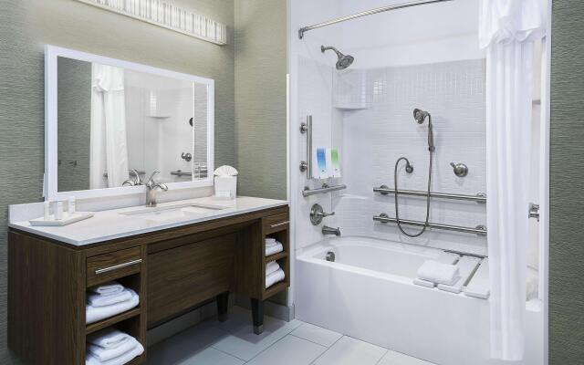 Home2 Suites by Hilton Austin Airport