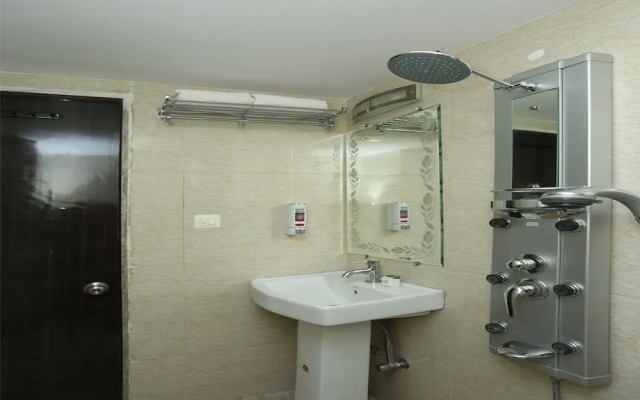 Collection O 11546 Hotel CSFC