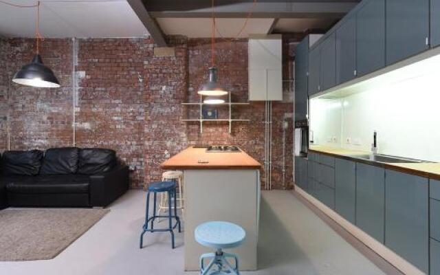 Mason Street Apartment Sleeps 16