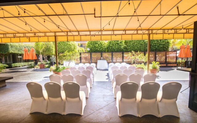 Palm Garden Hotel