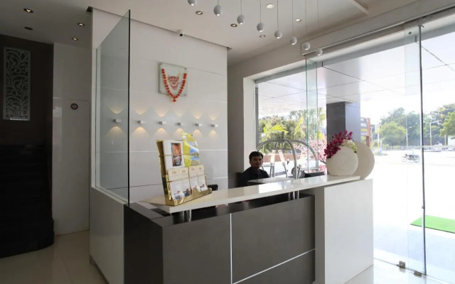 Hotel Sai Mahal – Lobby – Shirdi