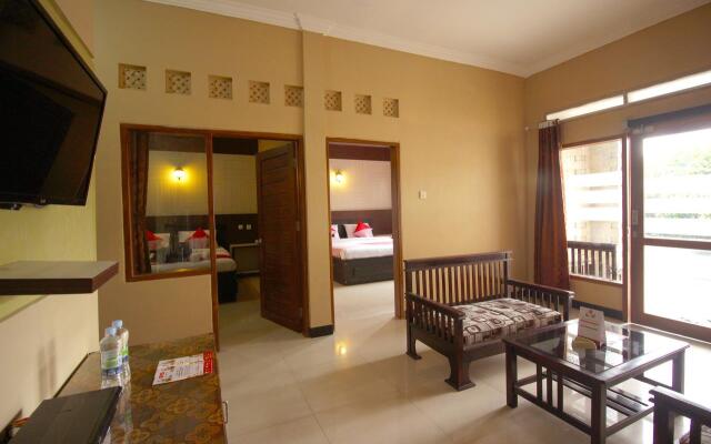 OYO 820 Abad Baru Hotel