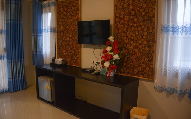 Phu Chom Mork Resort