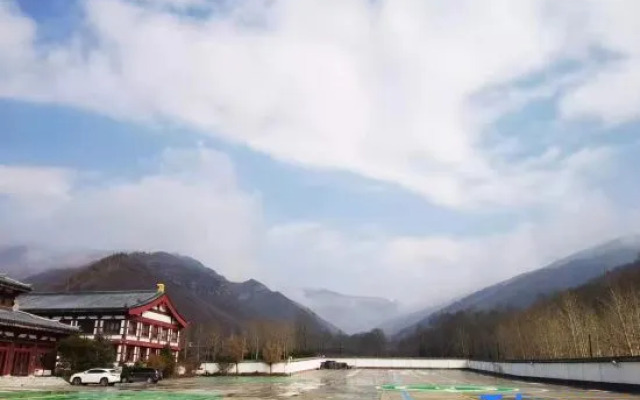 Mount Wutai HNA Hotel