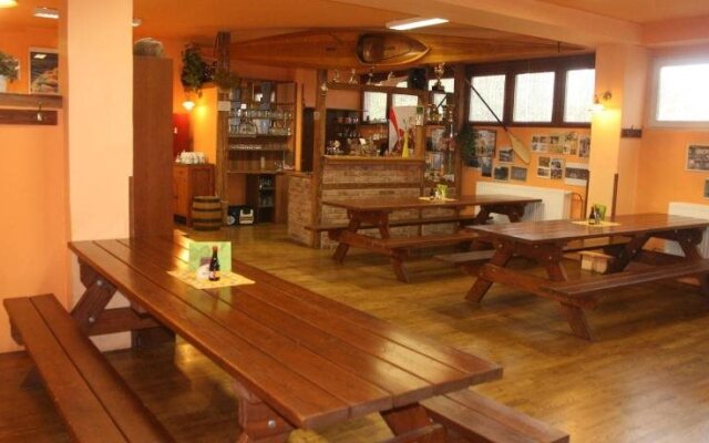 Hostel Boathouse