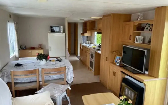 Inviting Mobile Home in Auw near Lake & City Center