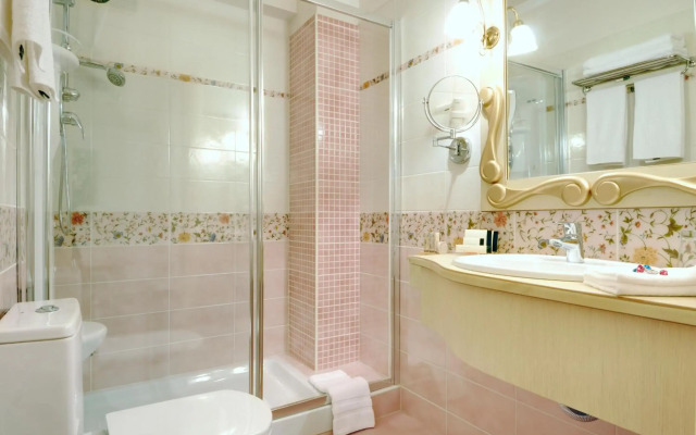 Stevalia Hotel And Spa