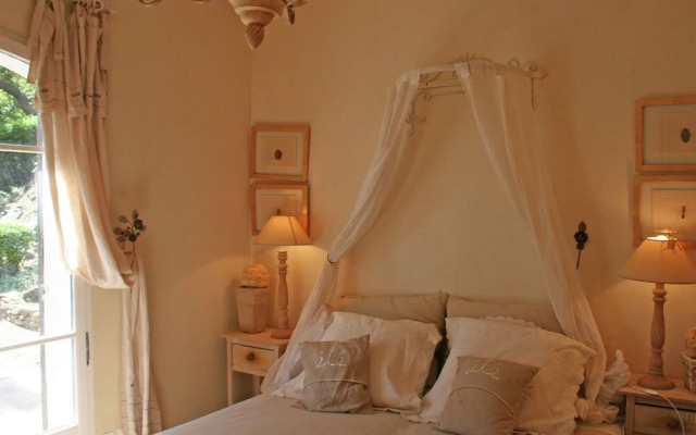 Beautiful Villa with Swimming Pool in Cavalaire-sur-Mer