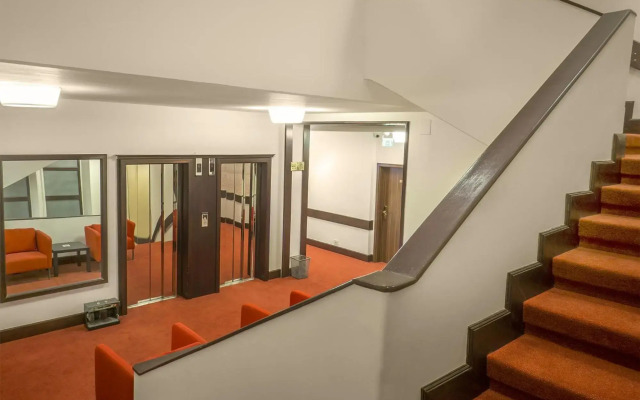 Hotel Capitol