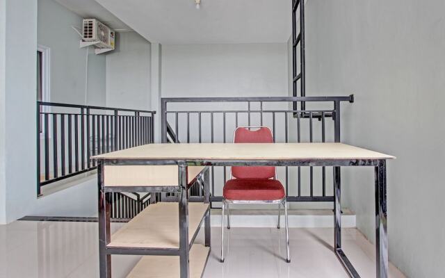 OYO Life 93034 Ayri Home