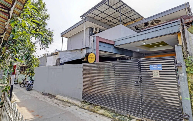 OYO 91330 City Munigar Residence SyariahNearTegalega Park