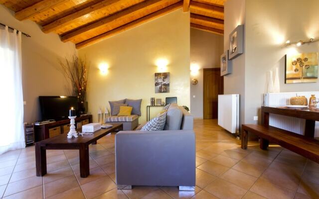 Villa Caramel