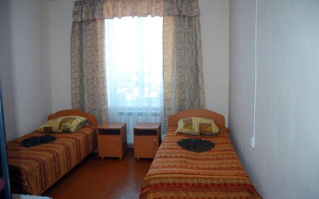 Флоренция (бывш. Спутник)