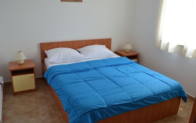 Apartments Matan