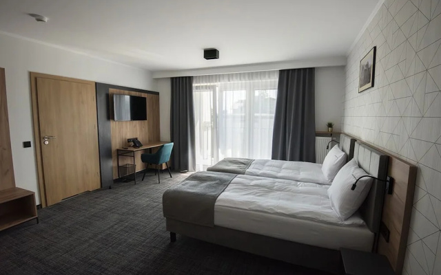 Polonia Park Medical Center & SPA
