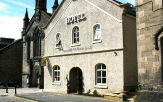 hotelImage