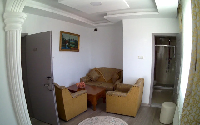 Karabag Hotel