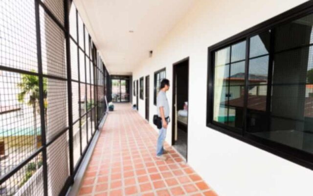 Gaem Gaew Grand Garden