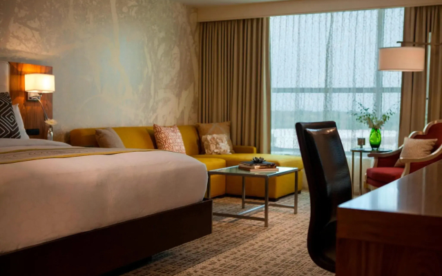 Renaissance Baton Rouge Hotel