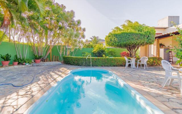 VT04 Excelente Casa 3/4 com Piscina