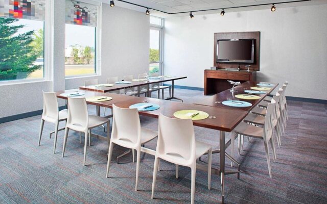 Aloft Philadelphia Airport