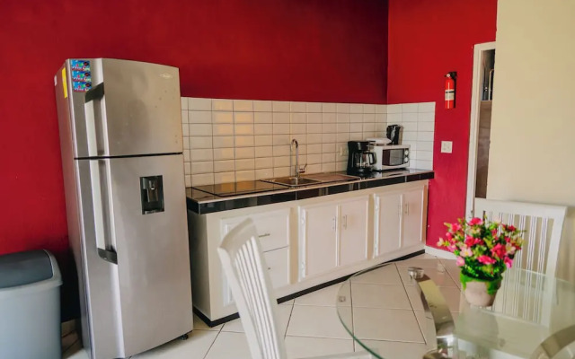 Best Quality 1 Bedroom Apartment 3 km From Eagle Beach