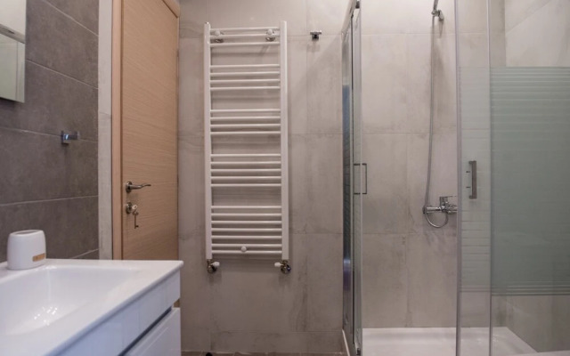 #halu! Modern Center Apartment