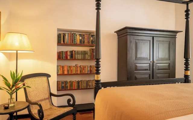 Writer's Lodge By Ishq