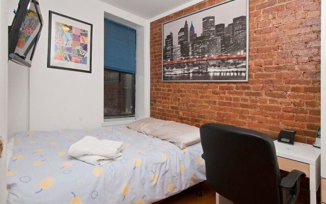 Chic & Modern 2 BR on Upper East Side